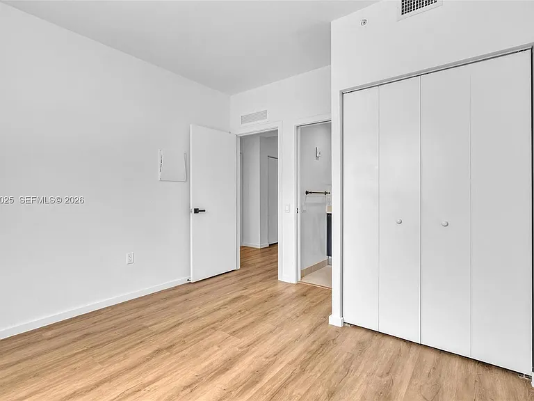 753 NW 30th St #3 — Photo 14
