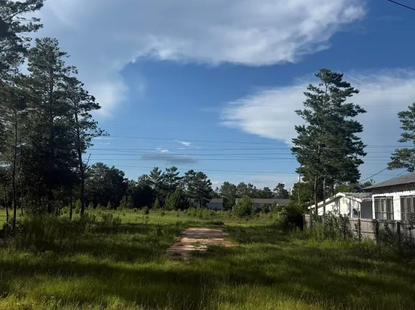 E Violet Ln, Defuniak Springs, FL 32433
