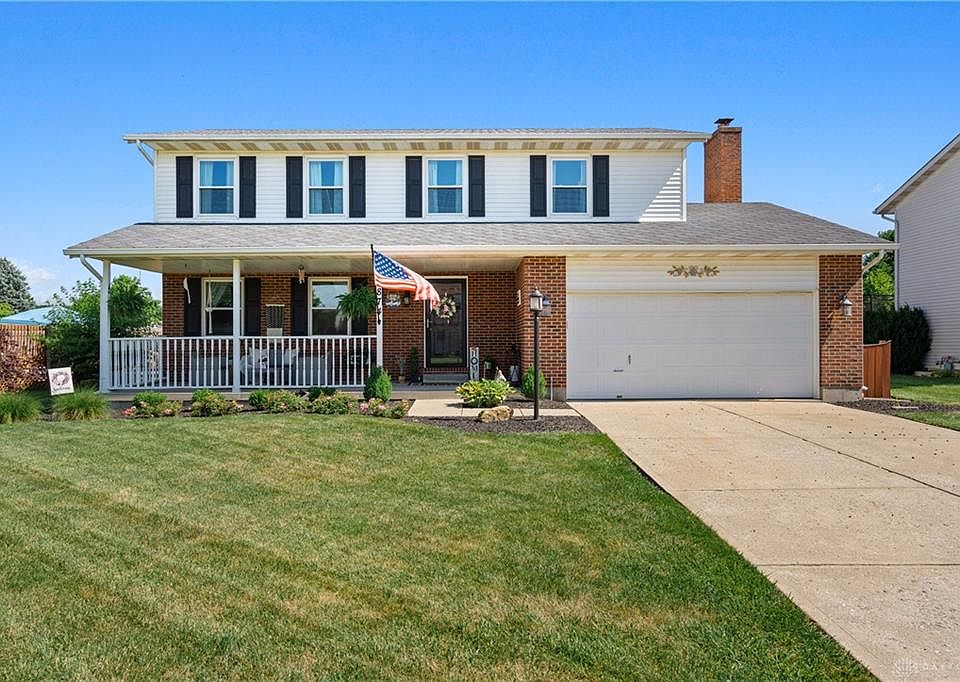 1st image of 874 Autumn Ct