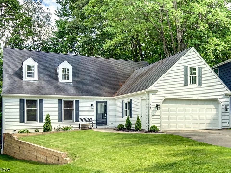 1st image of 138 Elm Ct