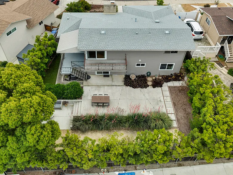 5621 Morro Way — Photo 47