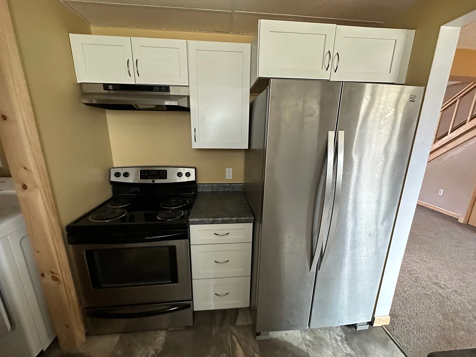 3 bed, 1.5 bath, 1400 sqft, $1,990 — Photo 3
