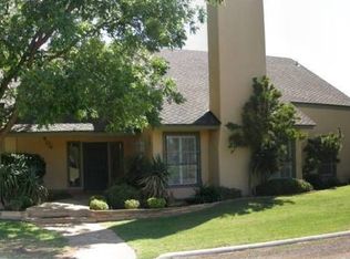 904 Sorrel Ln E, Midland, TX 79705