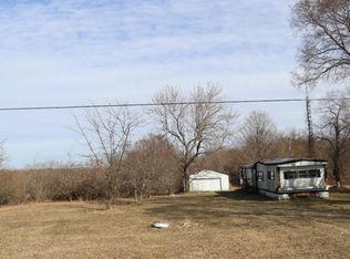 M 140 Hwy, Covert, MI 49043
