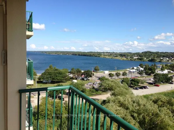 75 Ellen St #1012, Barrie, ON L4N 7R6