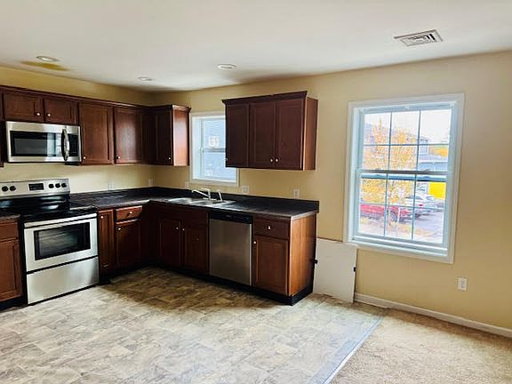 3rd image of 1 E Main St #102