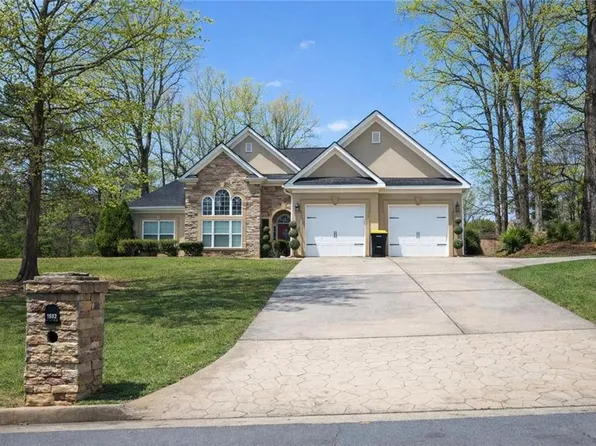 1711 Mount Zion Pl, Jonesboro, GA 30236