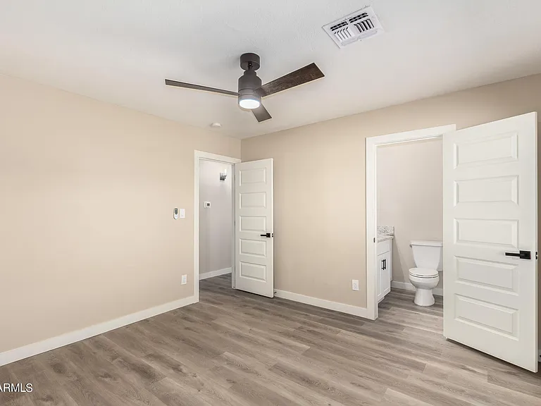 1602 W Rockwood Dr — Photo 20
