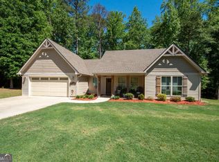 129 Wellington Dr, Lagrange, GA 30240