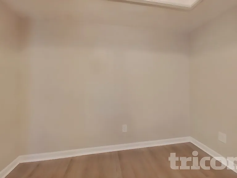 1344 Shaddick Dr — Photo 3