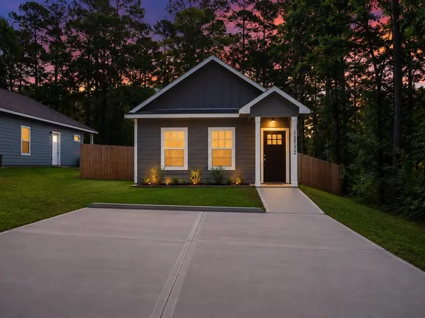 15772 Aspen Dr, Montgomery, TX 77356