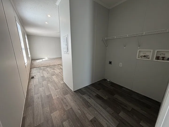 38000 Le Chateau Blvd #476 — Photo 9