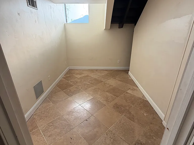 108 Richmond St #1 — Photo 29