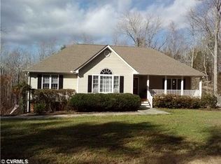 4056 Lake Killarney Rd, Gum Spring, VA 23065