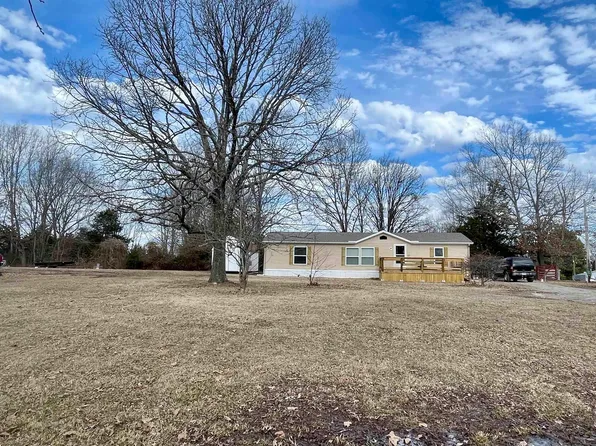 323 Wildcat Shoals Rd, Gassville, AR 72635