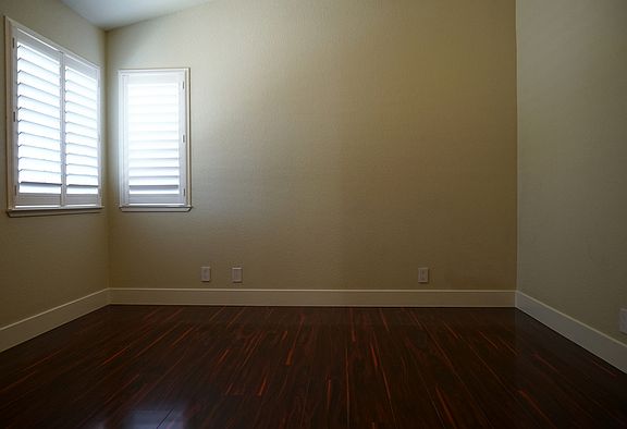 5th image of 1034 McRae Way