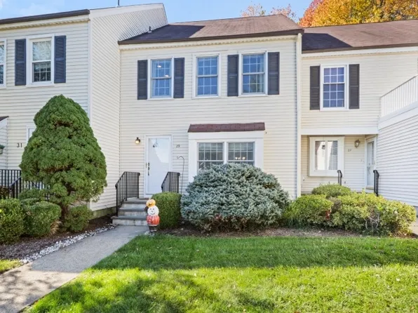29 Galway Dr, Mendham Boro, NJ 07945