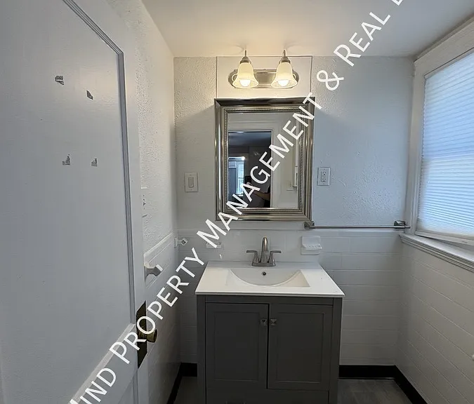 968 Elm St #1 — Photo 17
