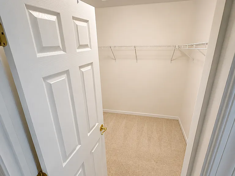 15 Saw Mill Ct — Photo 9