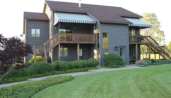 8818 Reed Hill Rd #1 — Photo 1