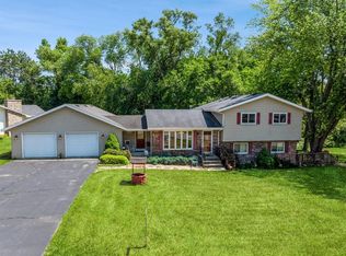 33015 75th St, Burlington, WI 53105