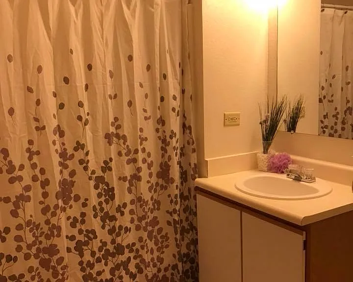 120 Riverside Dr — Photo 5