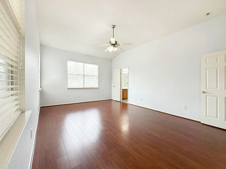 2910 Lemmingham Dr — Photo 22