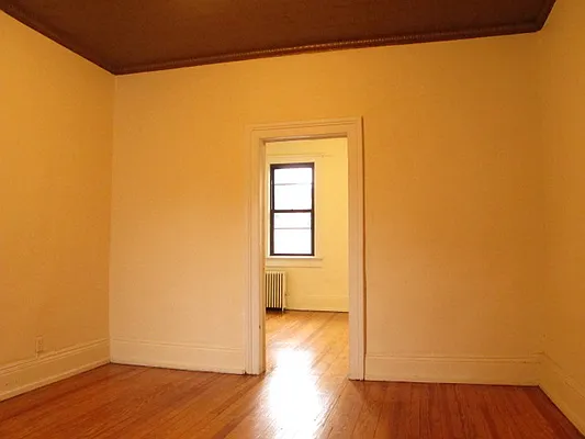 Rented by Residents Team | media 22