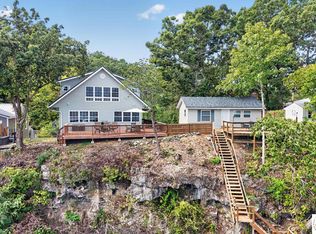 6 Aces Dr, Edwards, MO 65326