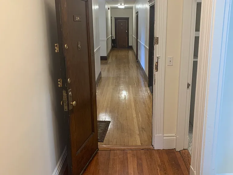 Park Dr — Photo 1