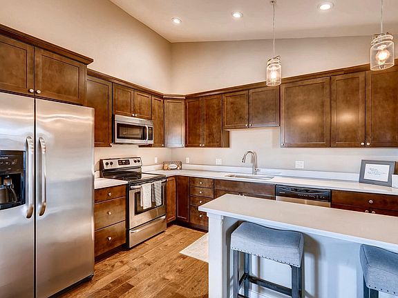 4th image of 6780 Meade Cir #A