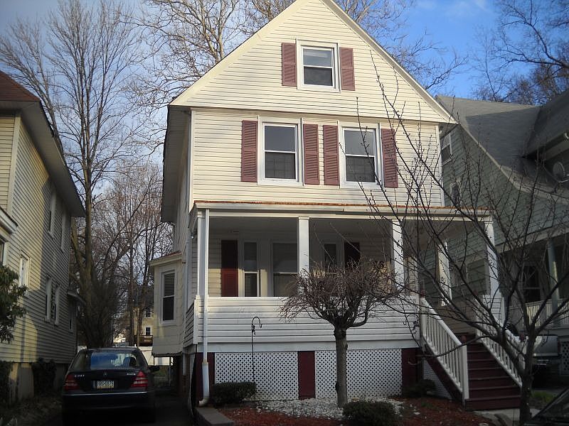 1st image of 26 Cottage St