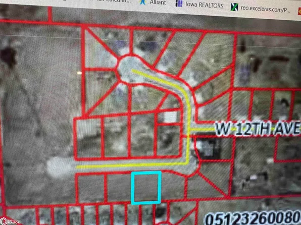 405 W 12th Ave N, Clear Lake, IA 50428