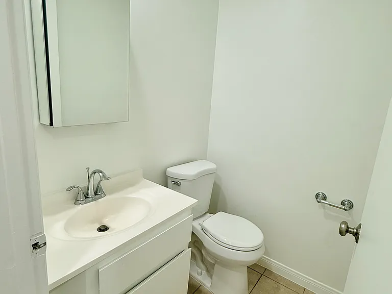 1617 N Poinsettia Place — Photo 29