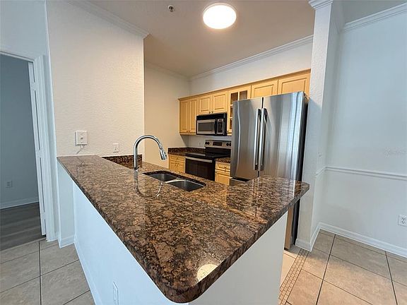 2nd image of 3611 Conroy Rd APT 825