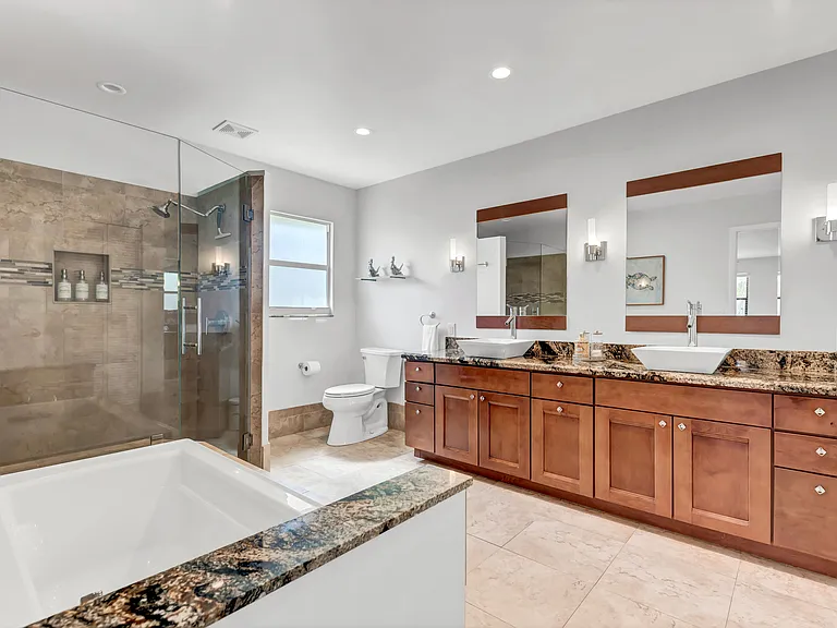 88 Pinehill Trl E — Photo 16