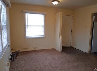 510 SW 14th St #1, Topeka, KS 66612