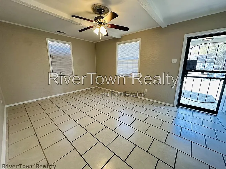 3627 N Lloyd Cir — Photo 10