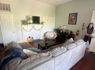 28 Blake St APT B, Charleston, SC 29403