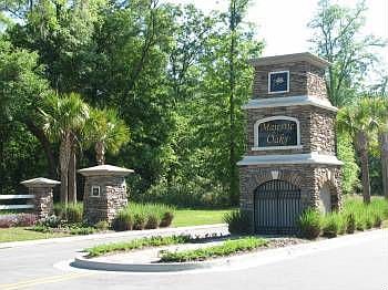 1st image of 222 Majestic Oaks Dr