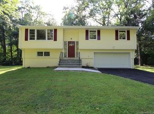 2416 High Ridge Rd, Stamford, CT 06903