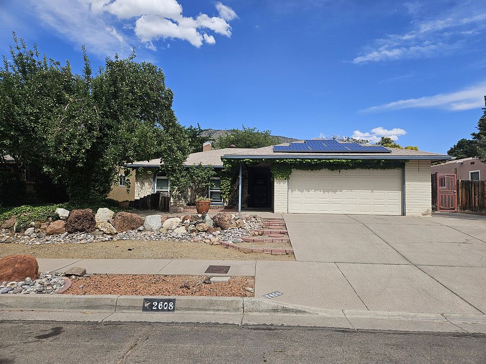 1st image of 2608 Georgene Dr NE