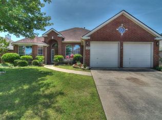 1032 Broken Spoke Dr, Little Elm, TX 75068