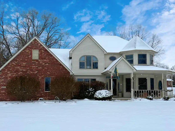 6510 E Ridge Ct, Brighton, MI 48116