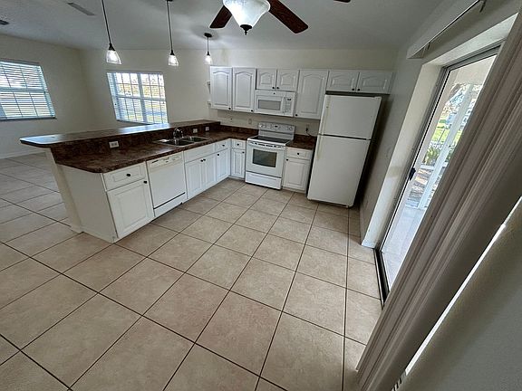 2nd image of 3579 Cape Haze Dr