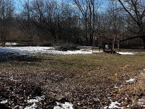 2nd image of 5997 Smith Rd