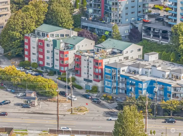 524 6th Avenue W #209, Seattle, WA 98119