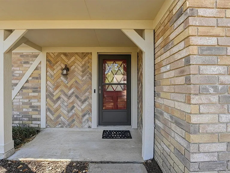 17219 Kettle Creek Dr — Photo 4