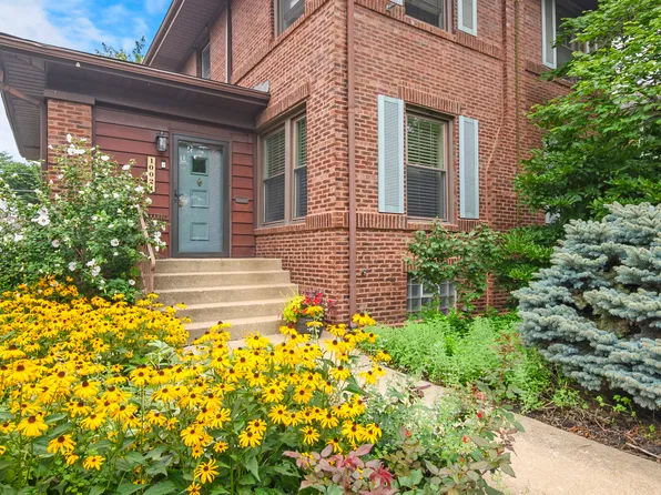 10024 S Leavitt St, Chicago, IL 60643