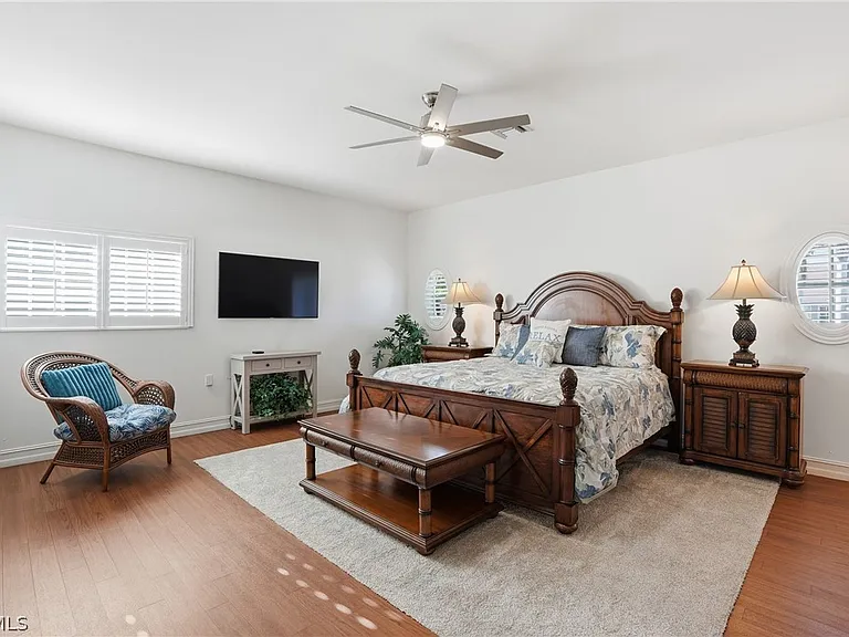 9340 Triana Ter #4 — Photo 27